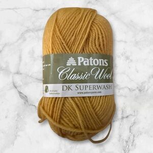 Patons classic wool DK superwash 100% pure new wool gold #12609 skein 50g